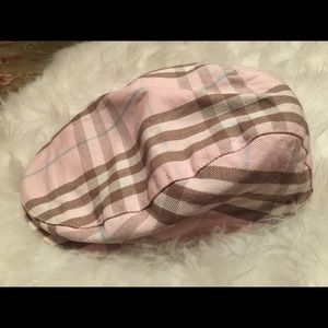 Burberry snap newsboy cap